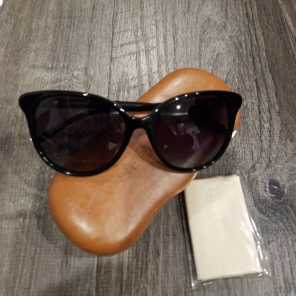 NWT Heritage sunglasses